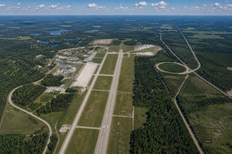 M-553 Marquette Sawyer Regional Airport Hwy, Gwinn, MI - Vue aérienne vue de carte