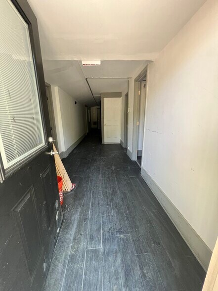 1770 NW Howell Mill Rd, Atlanta, GA à louer - Photo intérieure – Image 2 sur 12