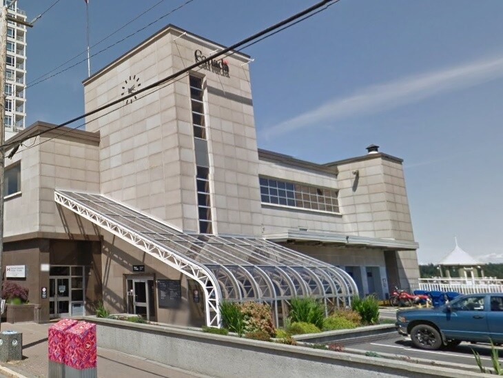 60 Front St, Nanaimo, BC à louer Photo de l’immeuble– Image 1 sur 5