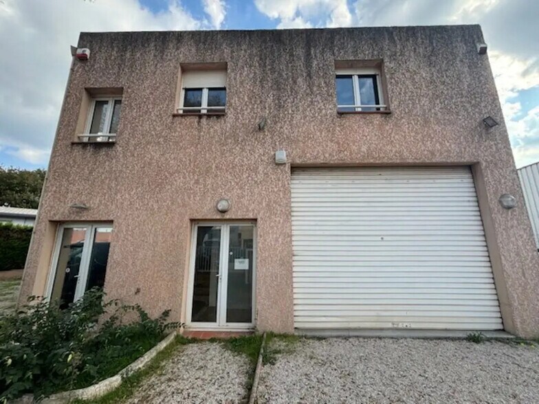 Local commercial dans Gardanne à louer - Photo de l’immeuble – Image 3 sur 8