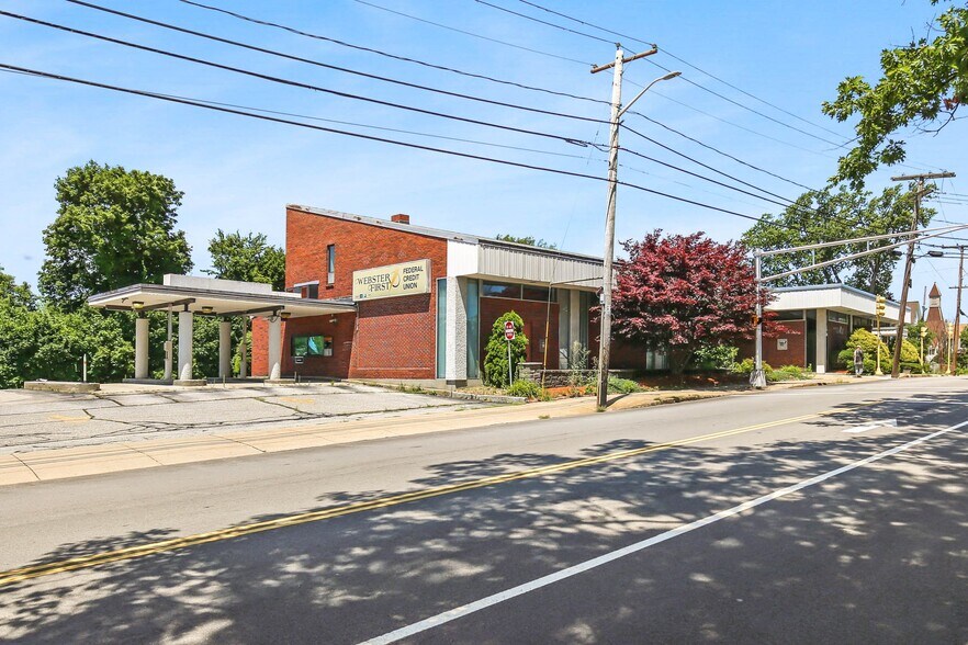 1 N Main St, Webster, MA à louer - Photo de l’immeuble – Image 3 sur 26
