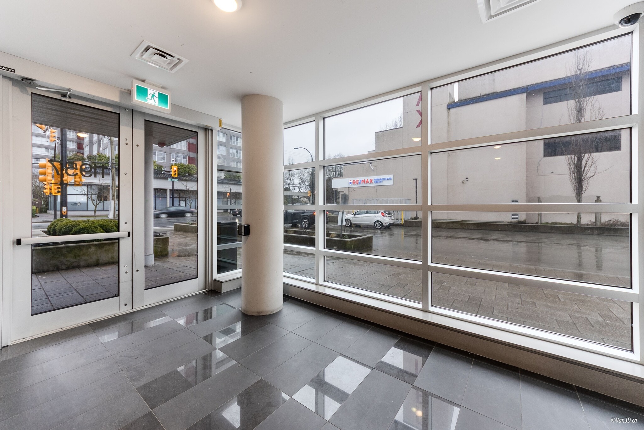 11967 80 Ave, Delta, BC à louer Hall d’entrée– Image 1 sur 6