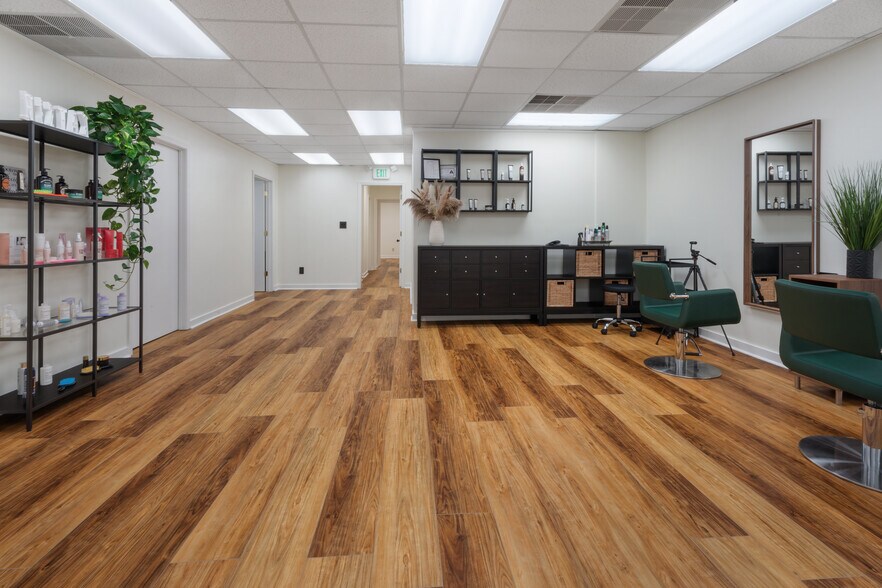 292 S Pine St, Spartanburg, SC à louer - Photo de l’immeuble – Image 3 sur 18