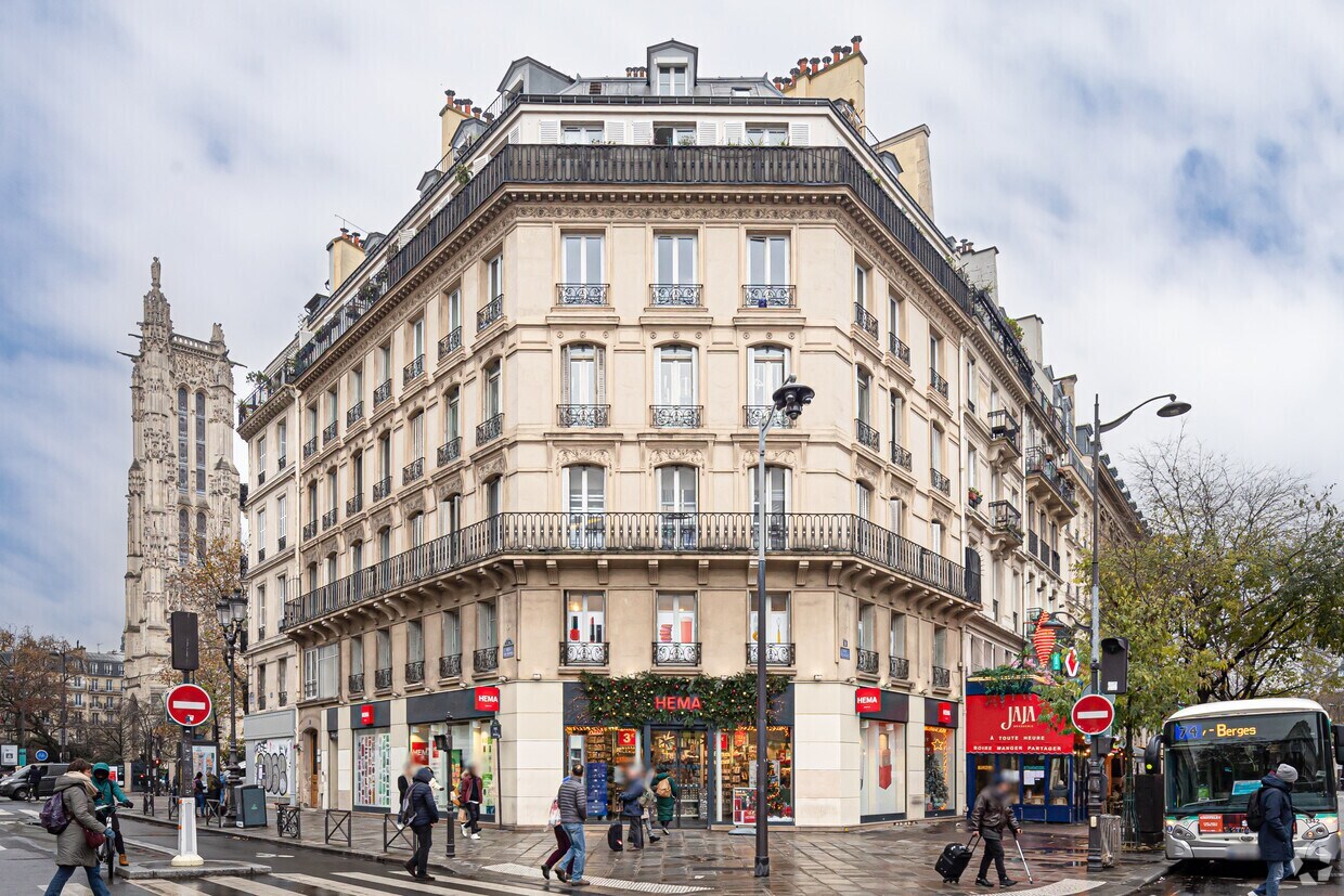 43 Rue De Rivoli, Paris à louer Photo intérieure– Image 1 sur 11