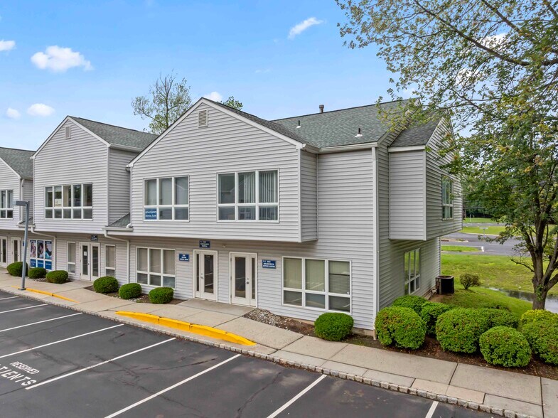 1594-1600 US Highway 130, North Brunswick, NJ à vendre - Photo de l’immeuble – Image 2 sur 28