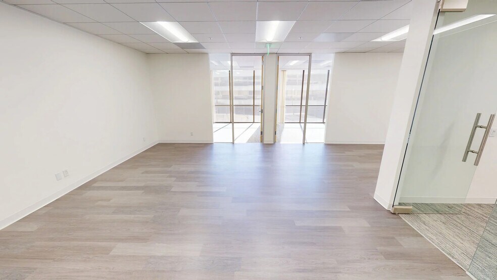 8383 Wilshire Blvd, Beverly Hills, CA à louer - Numérisation 3D Matterport – Image 3 sur 18