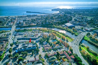 Plus de détails pour 600 Riverside Ave, Santa Cruz, CA - Hôtellerie à vendre