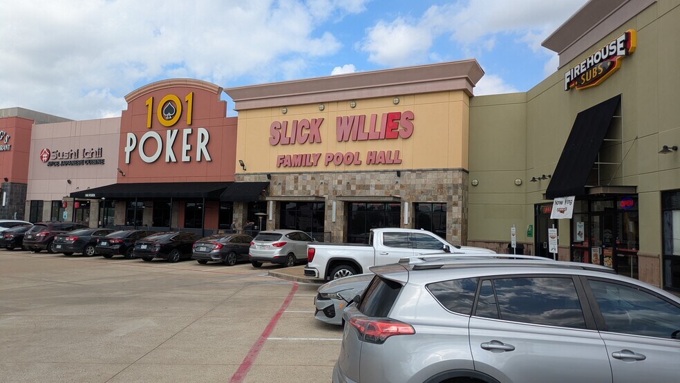 20900 Katy Fwy, Katy, TX à louer - Photo de l’immeuble – Image 3 sur 10