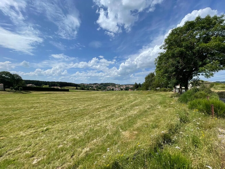 Terrain dans Langogne à vendre - Photo de l’immeuble – Image 3 sur 4