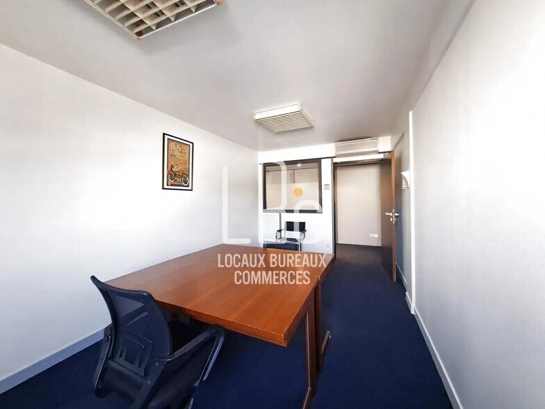 Bureau dans Rezé à vendre - Photo de l’immeuble – Image 3 sur 6