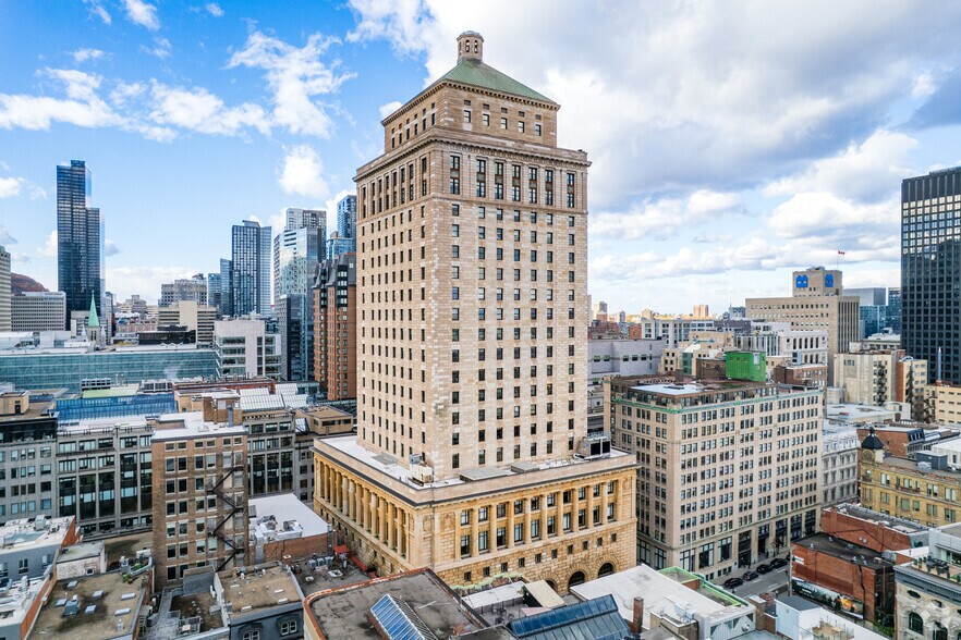 360 Rue Saint-Jacques, Montréal, QC à louer - Photo de l’immeuble – Image 3 sur 15
