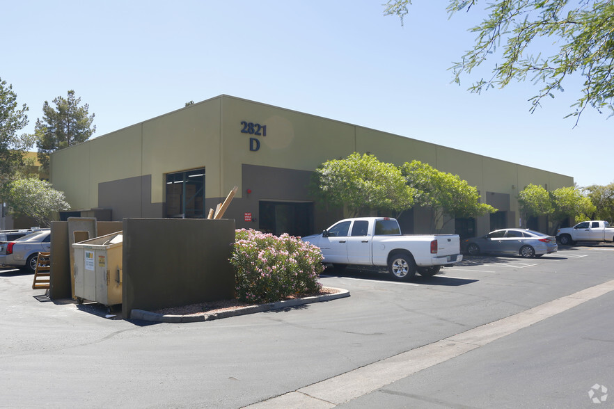 3001 S 35th St, Phoenix, AZ à louer - Photo de l’immeuble – Image 2 sur 4