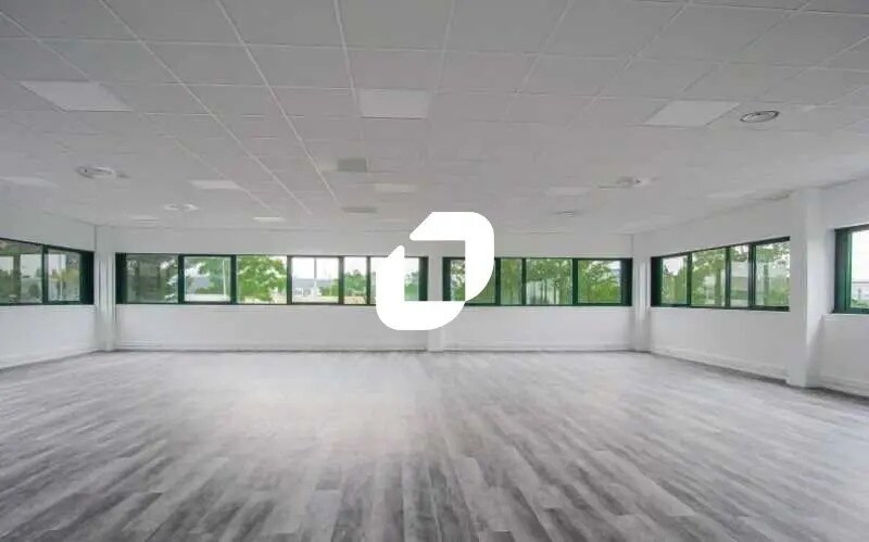 Bureau dans Gennevilliers à louer - Photo de l’immeuble – Image 3 sur 13