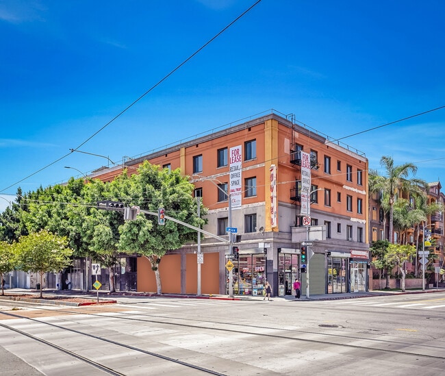 Plus de détails pour 1315 S Flower St, Los Angeles, CA - Logement aux enchères