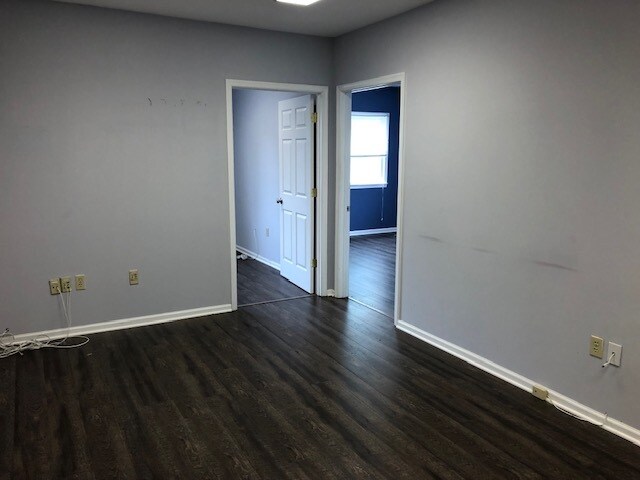 722 Grant St, Herndon, VA à vendre - Photo de l’immeuble – Image 2 sur 62