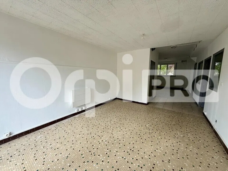 Local commercial dans Le Havre à louer - Photo intérieure – Image 2 sur 5