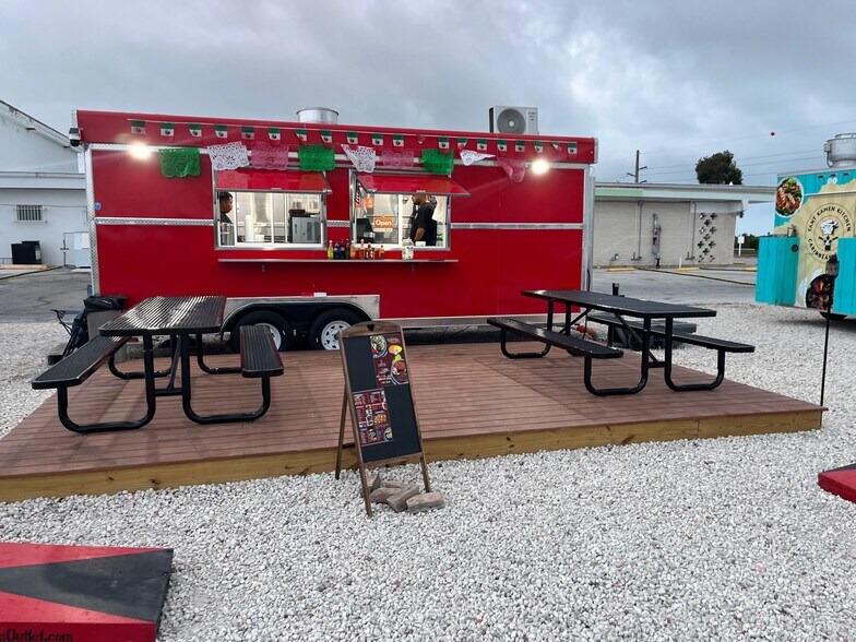 101 Overseas Hwy, Key West, FL à louer - Photo de l’immeuble – Image 2 sur 16