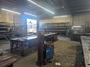 16101 Construction Cir W, Irvine, CA à louer Photo de l’immeuble– Image 2 sur 8