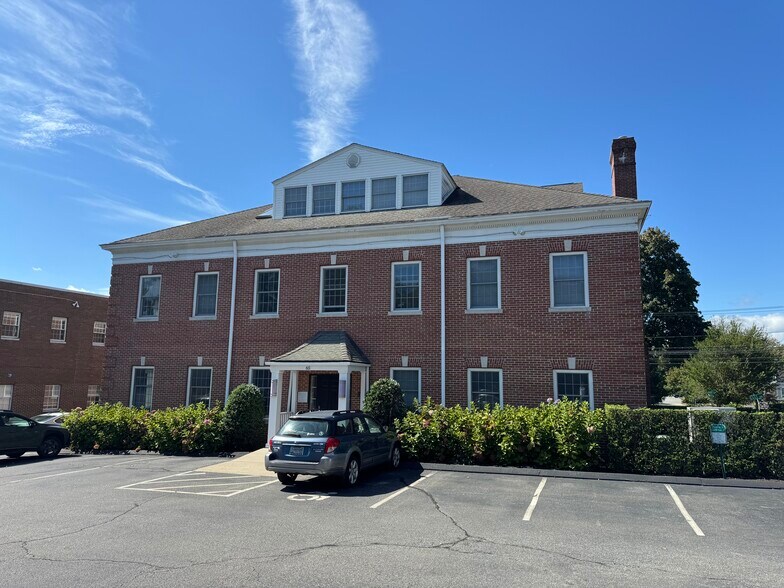 65 East Ave, Norwalk, CT à vendre - Photo de l’immeuble – Image 3 sur 19