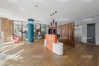 Bureau dans Marseille à vendre Photo intérieure– Image 1 sur 12