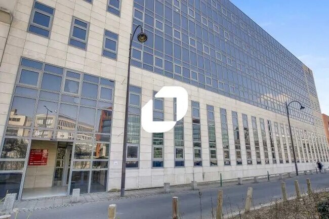 Plus de détails pour Bureau à louer