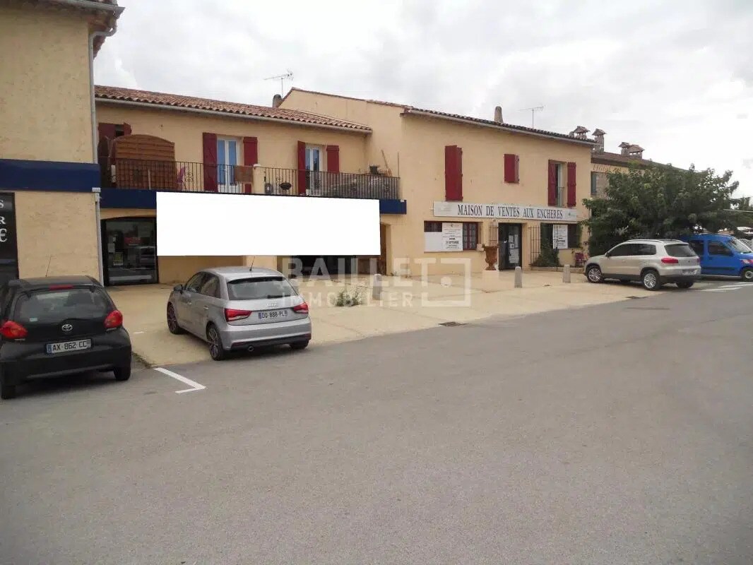 562 Boulevard Du Bèlvédère, Montauroux à louer Photo de l’immeuble– Image 1 sur 7