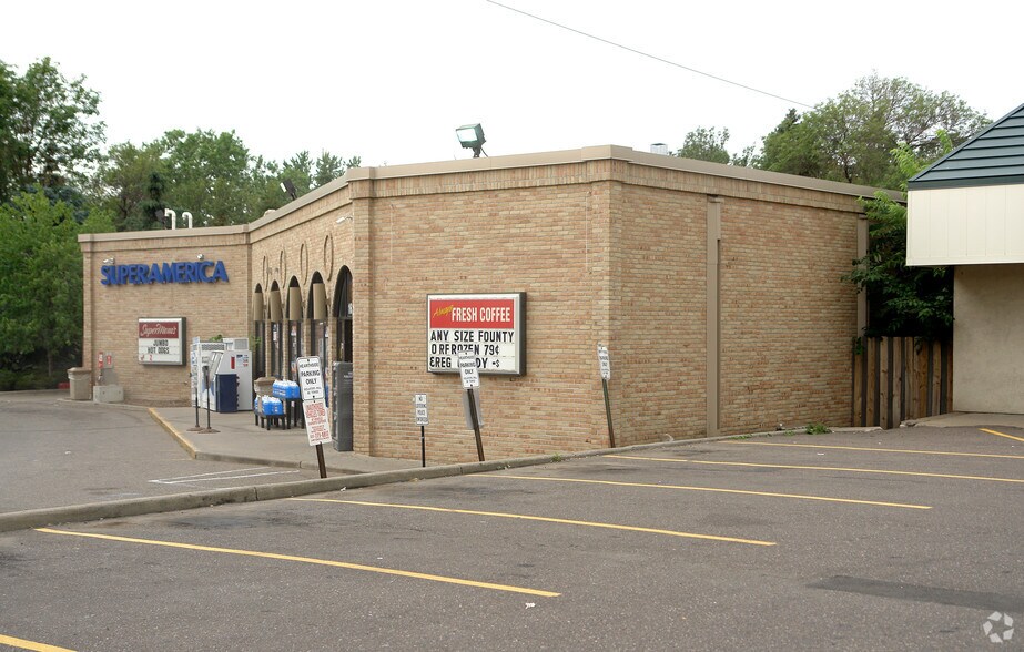 1625 Rice St, Saint Paul, MN à louer - Photo de l’immeuble – Image 3 sur 3