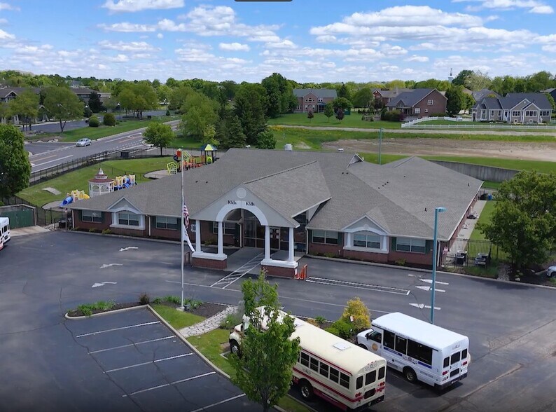 790 N Main St, Springboro, OH à vendre - Vidéo sur l’annonce professionnelle – Image 2 sur 21