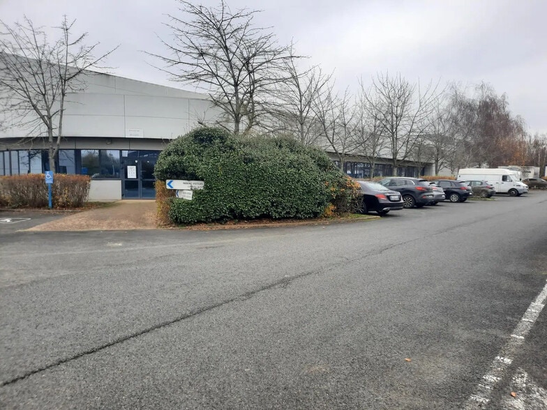 Industriel/Logistique dans Moissy-Cramayel à louer - Photo de l’immeuble – Image 2 sur 5