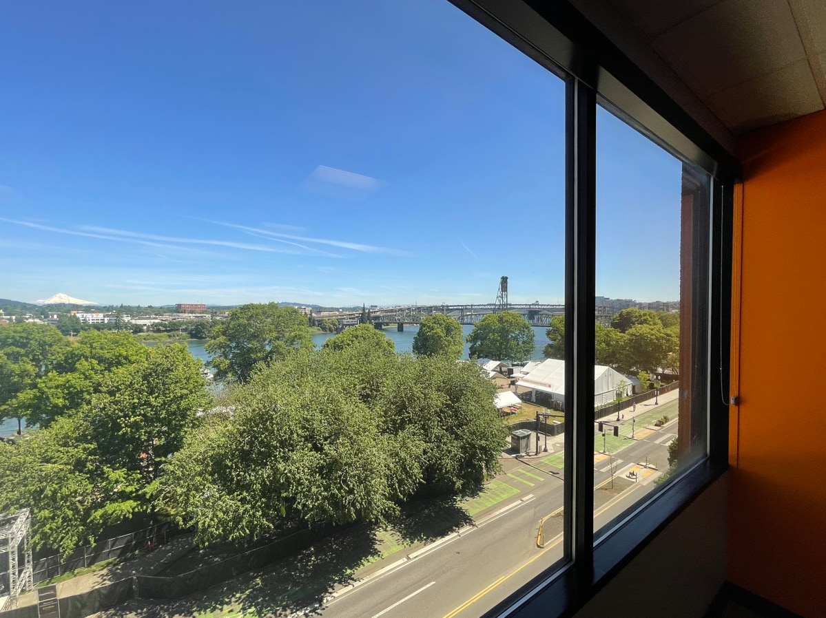 811 SW Naito Pky, Portland, OR à louer Photo intérieure– Image 1 sur 8