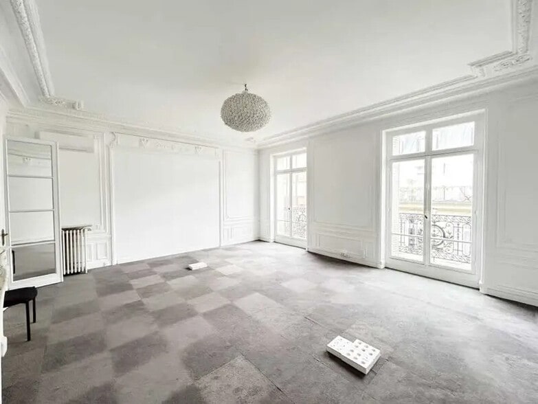1-3 Rue De Penthièvre, Paris à louer - Photo intérieure – Image 2 sur 16