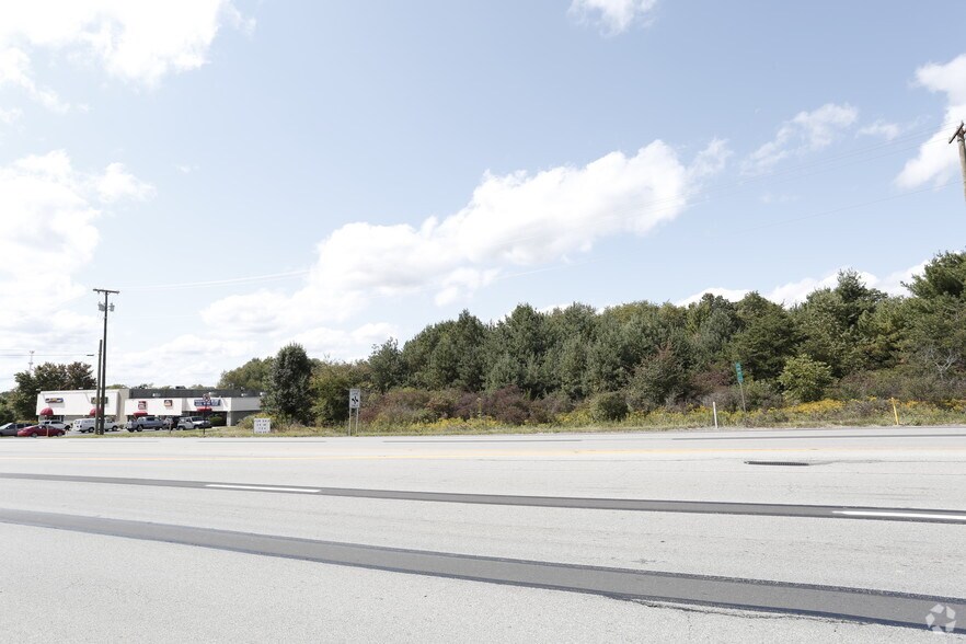 5 Acre Retail Site portefeuille de 2 biens à vendre sur LoopNet.fr - Photo de l’immeuble – Image 3 sur 8