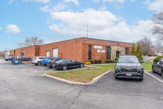 Plus de détails pour 87 E Jefryn Blvd, Deer Park, NY - Industriel/Logistique à louer
