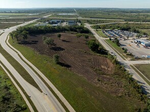 2900 Haskell Lane, Lawrence, KS - Vue aérienne  vue de carte - Image1
