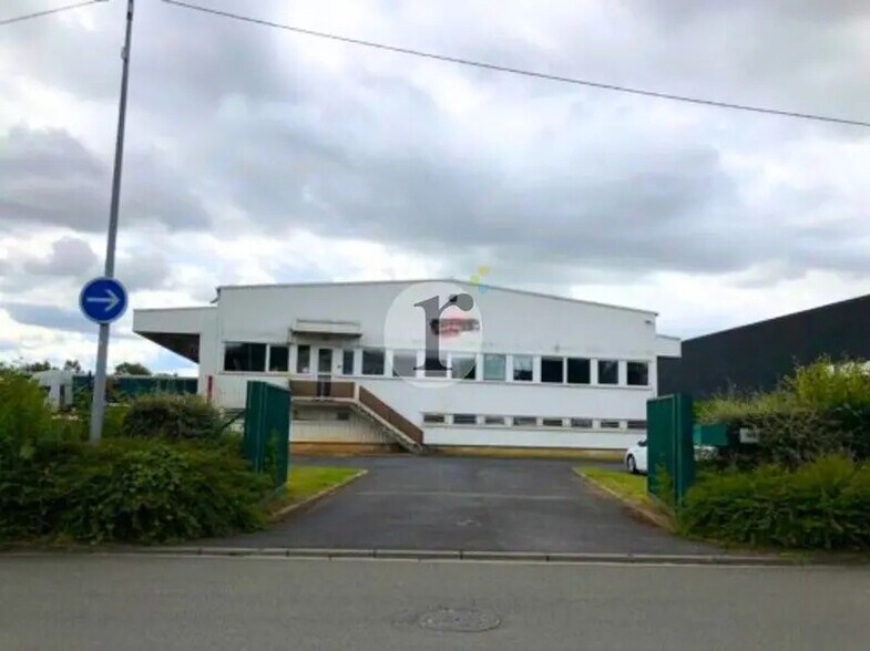 Bureau dans Fretin à louer - Photo de l’immeuble – Image 3 sur 4