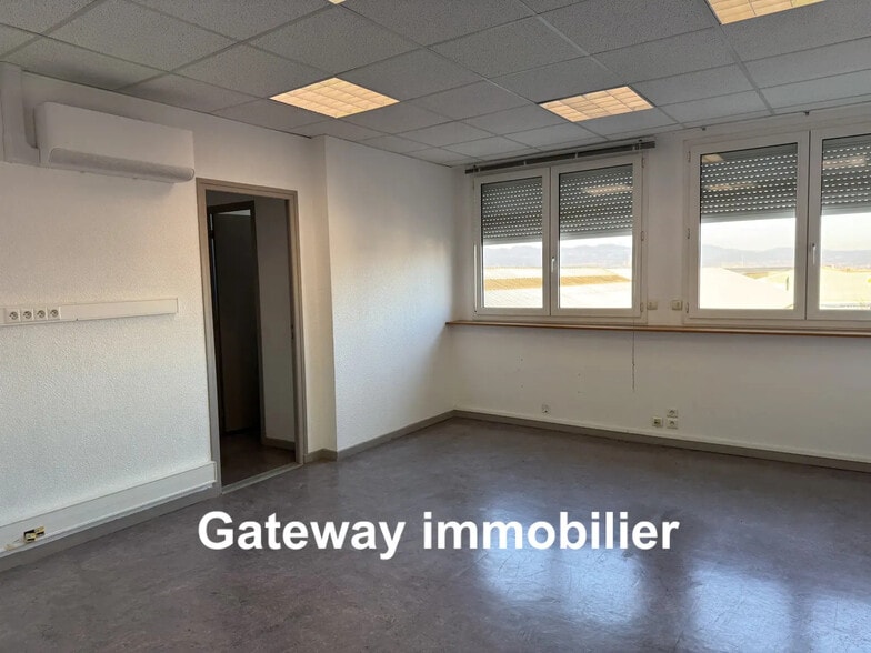 Bureau dans COURNON-D'AUVERGNE à louer - Photo de l’immeuble – Image 1 sur 6