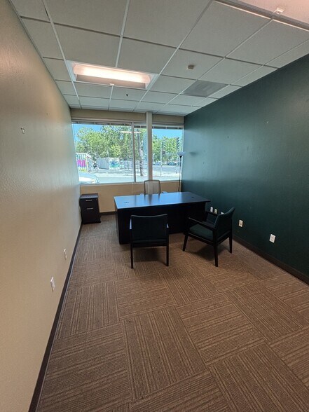 490 Grand Ave, Oakland, CA à louer - Photo de l’immeuble – Image 2 sur 11