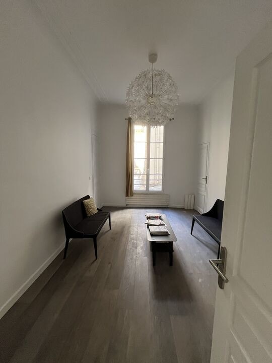 10 Rue De Sèze, Paris à louer Photo intérieure– Image 1 sur 8