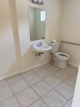 127 Tampa Ave E, Venice, FL à louer Photo intérieure– Image 2 sur 2