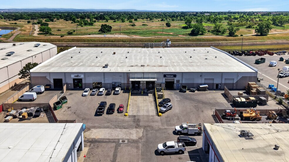 2587 Mercantile Dr, Rancho Cordova, CA à louer - Photo principale – Image 1 sur 8