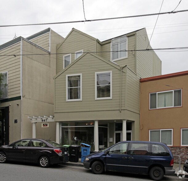 667-669 Chenery St, San Francisco, CA à louer - Photo de l’immeuble – Image 1 sur 8
