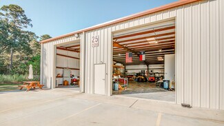 Plus de détails pour 21265 Blair Rd, Conroe, TX - Industriel/Logistique à vendre
