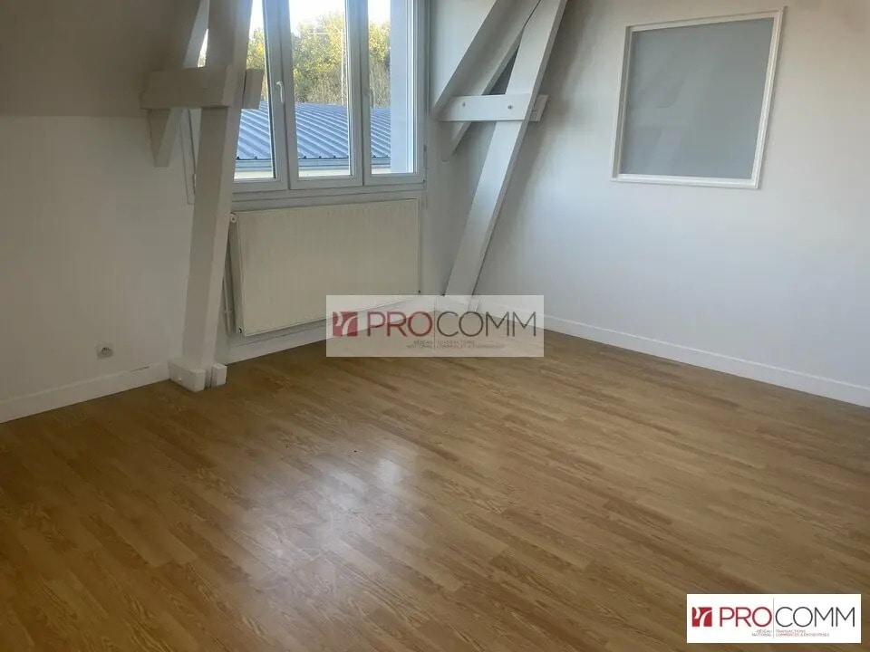 Bureau dans Luisant à louer Photo intérieure– Image 1 sur 12