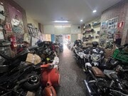 Interior local