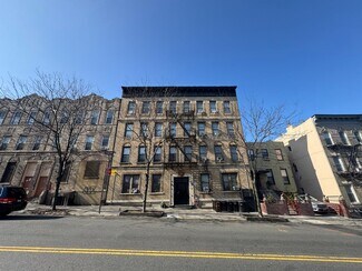 Plus de détails pour 576 39th St, Brooklyn, NY - Logement à vendre