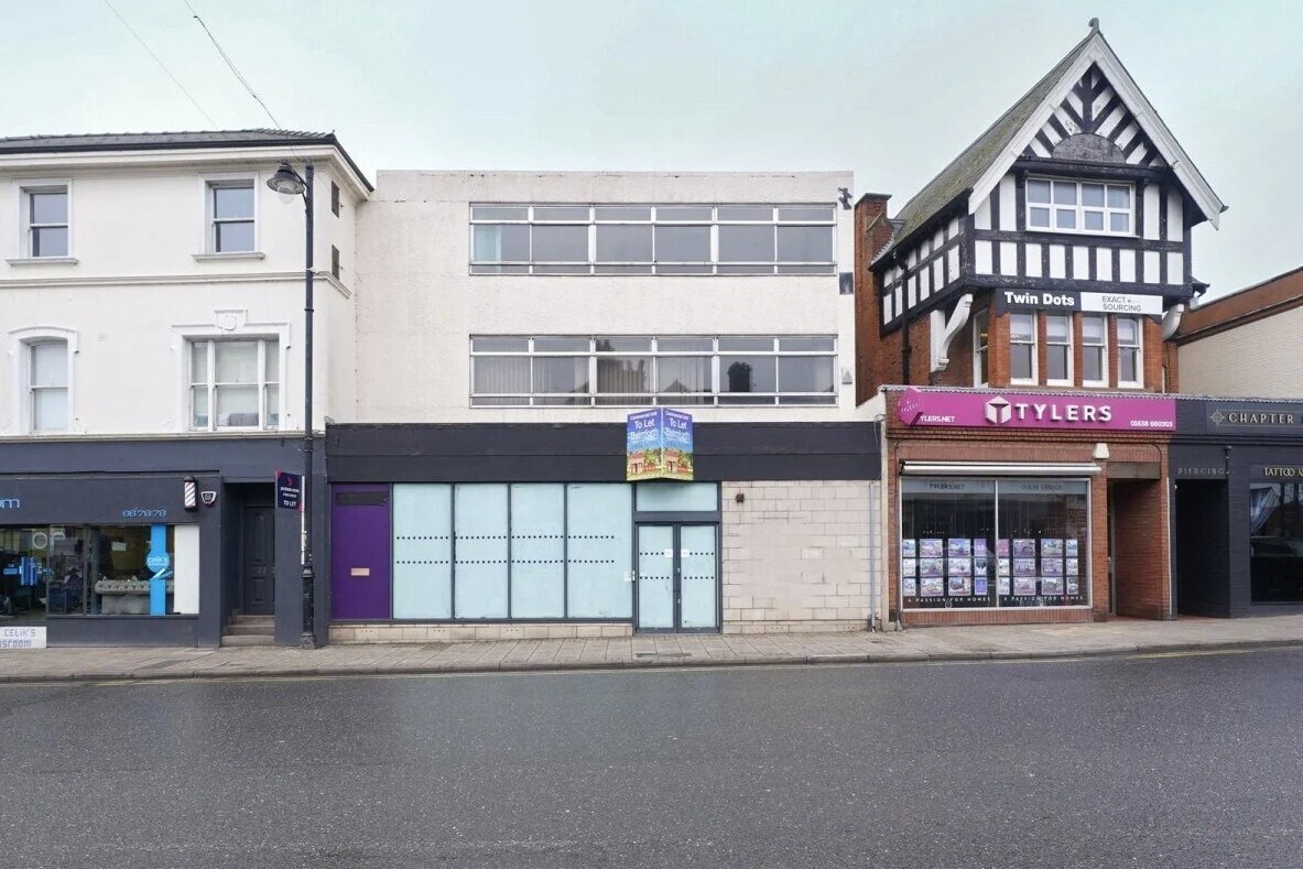 18-20 High St, Newmarket à louer Photo principale– Image 1 sur 7