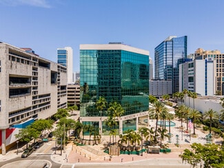 Plus de détails pour 200 S Andrews Ave, Fort Lauderdale, FL - Coworking à louer