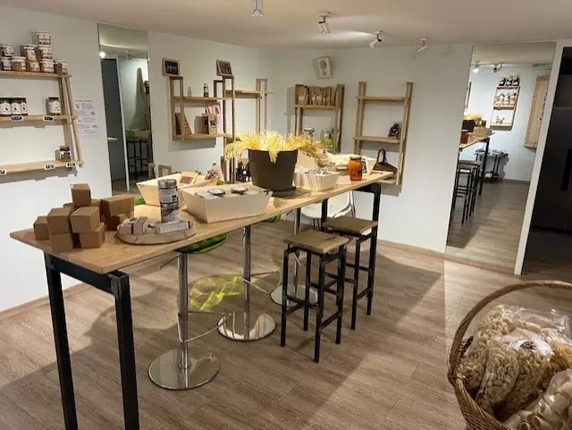 Local commercial dans Annonay à vendre Photo intérieure– Image 1 sur 4