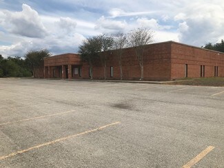 Plus de détails pour 1800 S Washington St, Beeville, TX - Bureau à vendre
