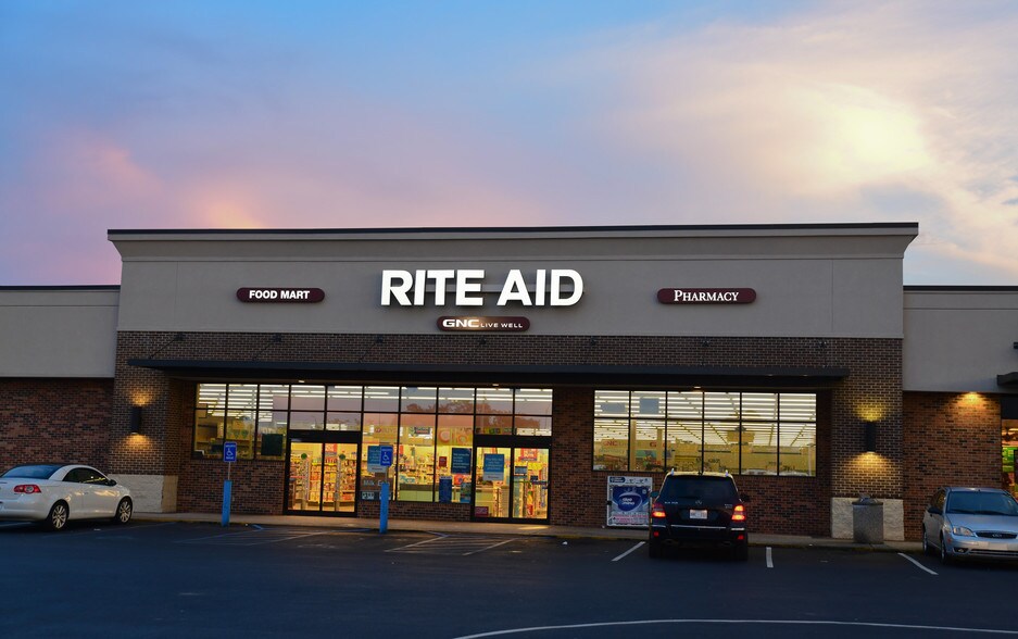 3081 Dauphin St, Mobile, AL à louer - Photo de l’immeuble – Image 3 sur 5